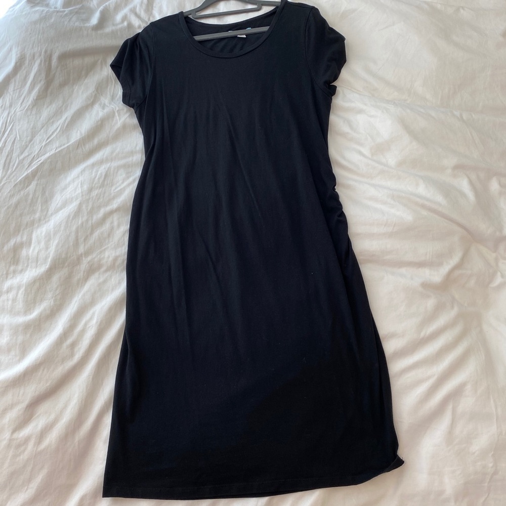 Old Navy Maternity Dress